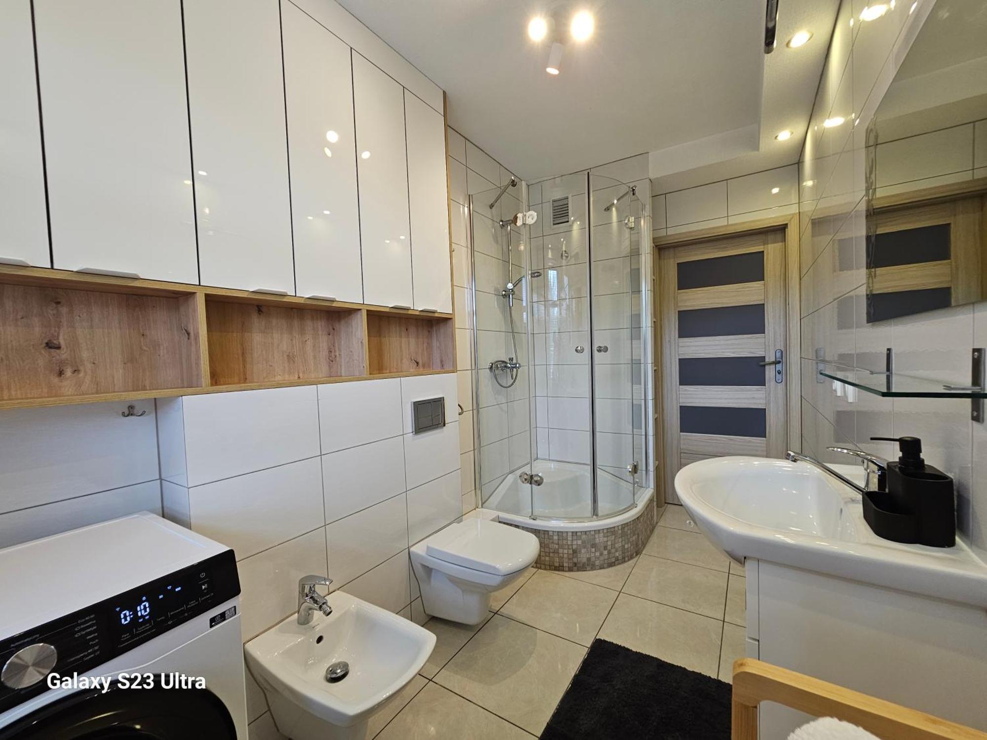 Apartament W Centrum Z Widokiem Na Jeziorko Ketrzyn Bagian luar foto
